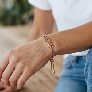 Kendra Scott Rose Gold Tone Adjustable Bar Bracelet Slider Clasp Pouch